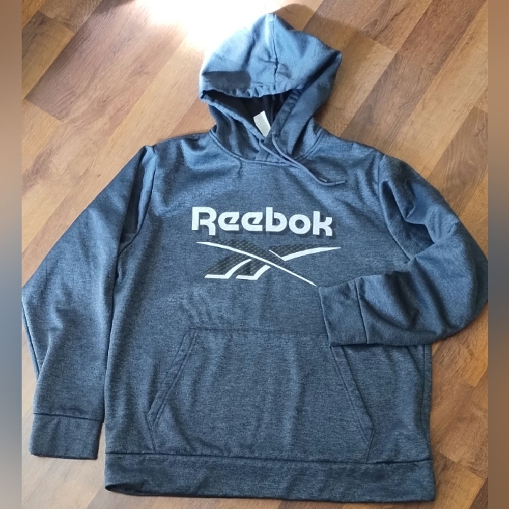Reebok Men's Heather Grey Endurance Hoodie Pullover